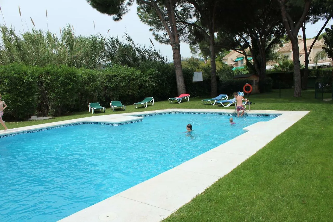 Jardin De Los Pinos Marbella Ferienhaus