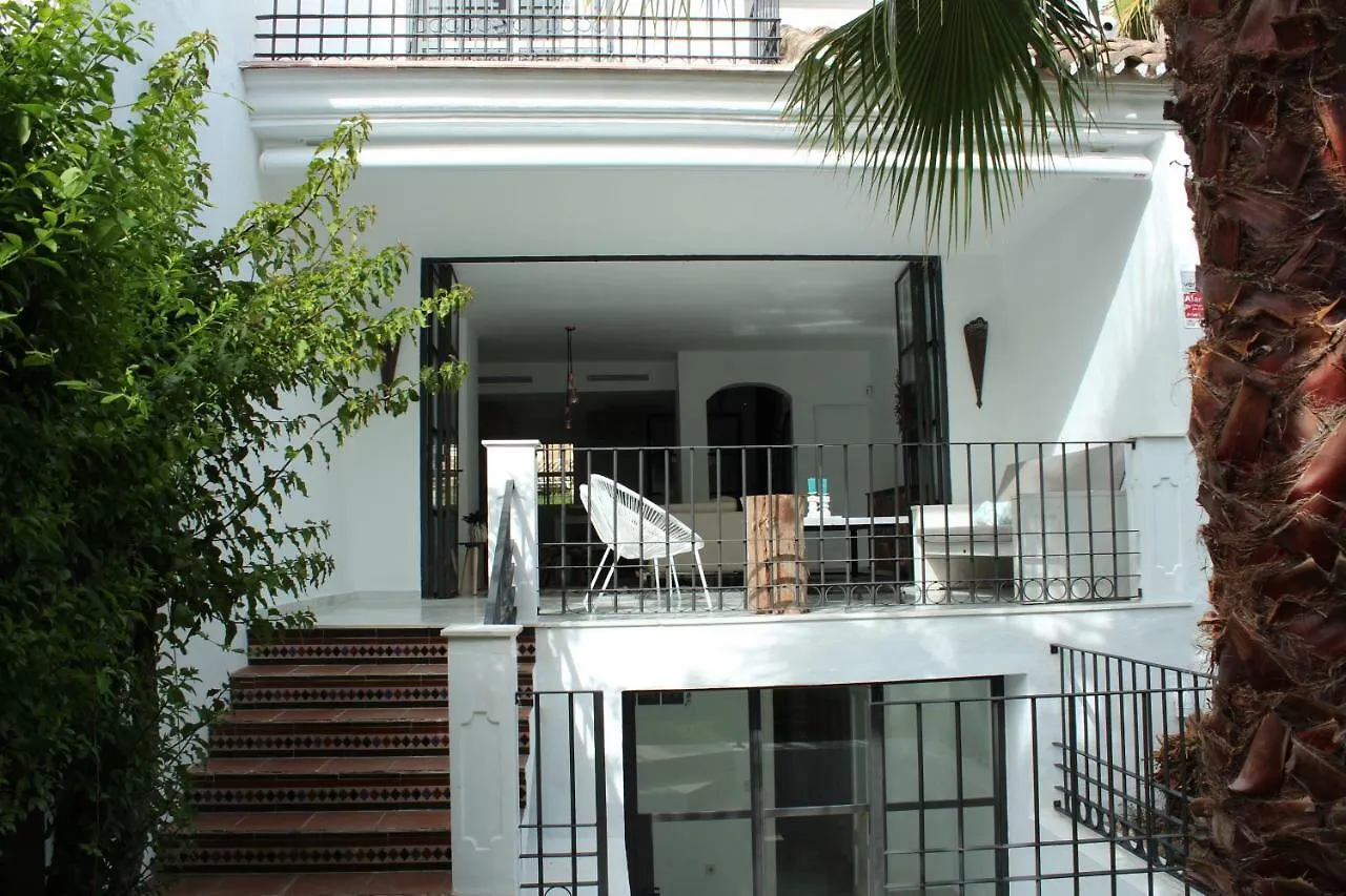 Jardin De Los Pinos Marbella